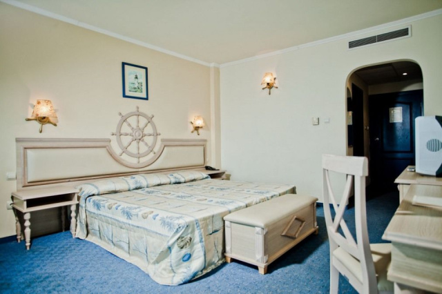 
Bulgária repülővel Debrecenből 2026 8 nap/7 éj-Napospart - Chaika Beach Resort
