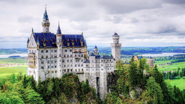 
A tündérmesék palotája, Neuschwanstein és a Hohenschwangau kastély
