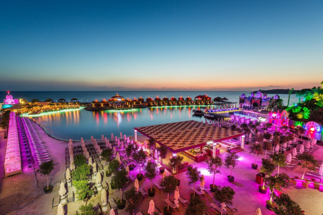 
CRATOS PREMIUM HOTEL
