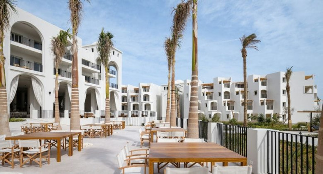 
Serry Beach Resort
