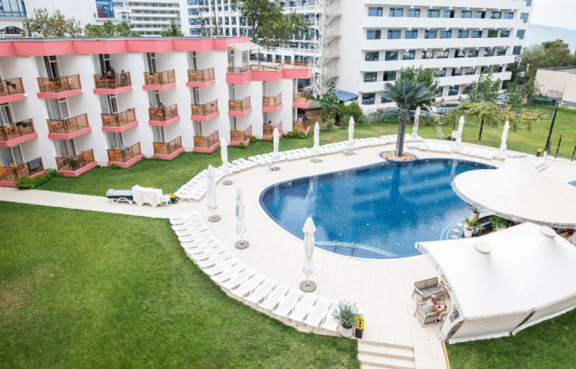 
Bulgária repülővel Budapestről 2026 8 nap/7 éj-Napospart - Flamingo Beach Hotel
