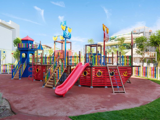 Anda Barut Collection*****