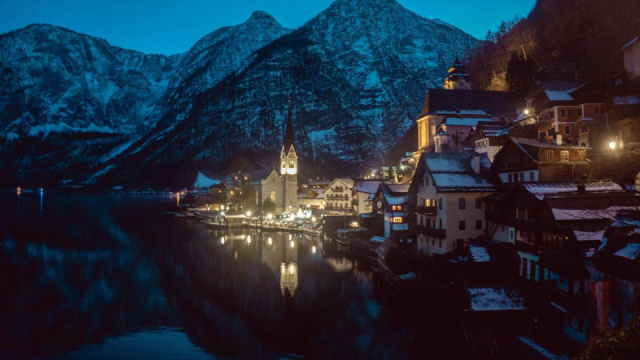 
Adventi buszos kirándulás Hallstatt és Salzburg városába
