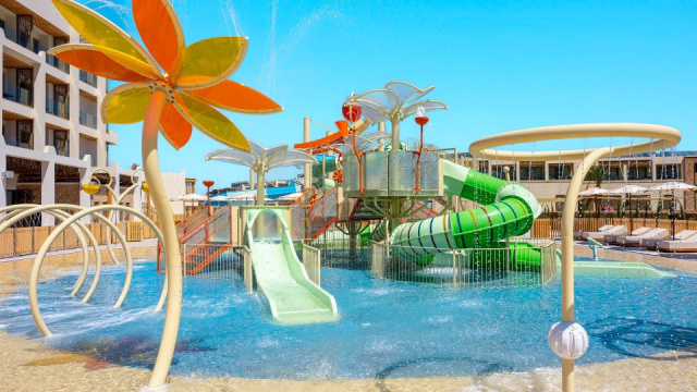 
MITSIS RINELA BEACH
