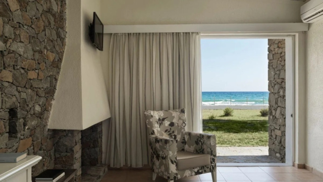 
Creta Beach
