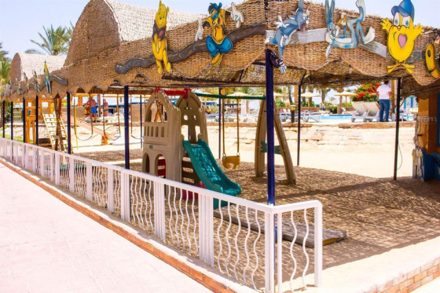 
Golden Beach Resort (Ex. Movie Gate)
