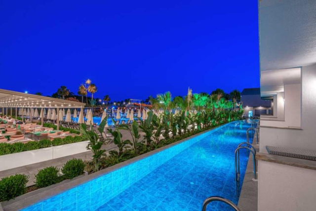 
Vox Maris Resort (Adults Only +16)
