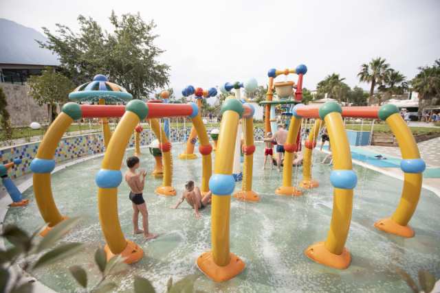 
Dosinia Luxury Resort Hotel
