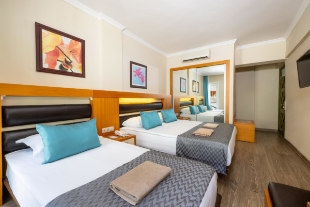 
Crystal Flora Pearl Collection (ex. Crystal Flora Beach Resort)
