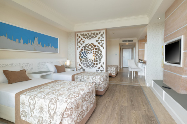 
Crystal Sunset Pearl Collection (ex. Crystal Sunset Luxury Resort & Spa)
