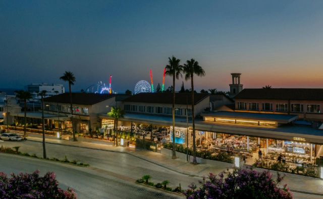 
Napa Plaza Hotel
