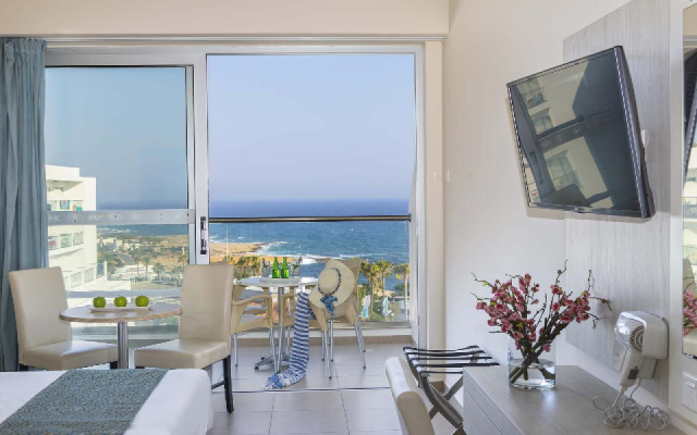 
Tofinis Hotel
