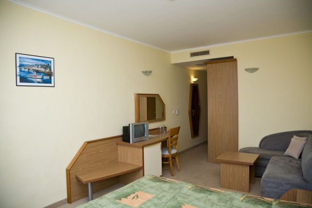 
Bulgária egyénileg 2026- Napospart 7 éj - Hotel Hrizantema
