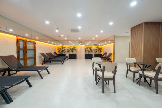 
Nova Life Hotel
