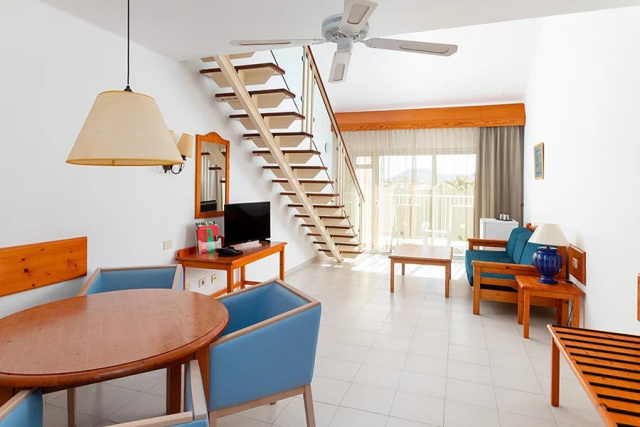 
RIU OLIVA BEACH RESORT
