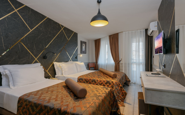 
Monart City Hotel
