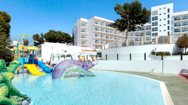 
Hotel Ilunion Palmanova Mallorca (ex. Aluasun Torrenova)
