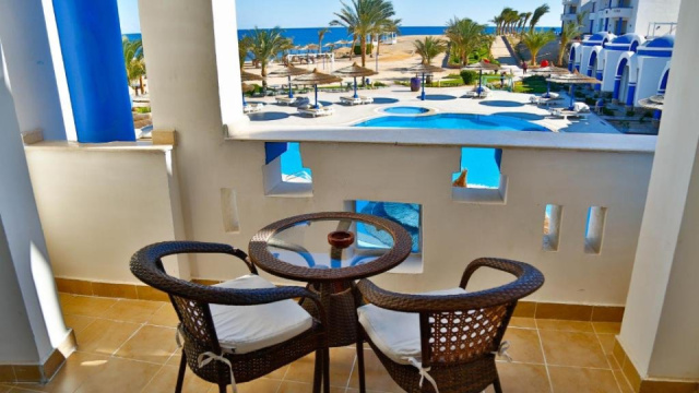 
Coral Sun Beach
