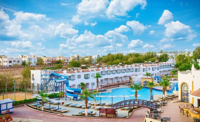 
Dreams Vacation Resort
