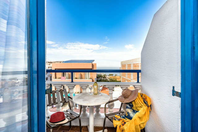 
Iro Hotel
