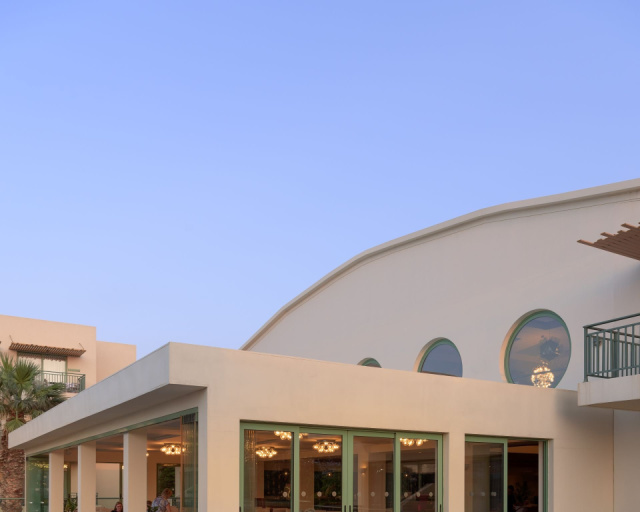 
Star Beach Village
