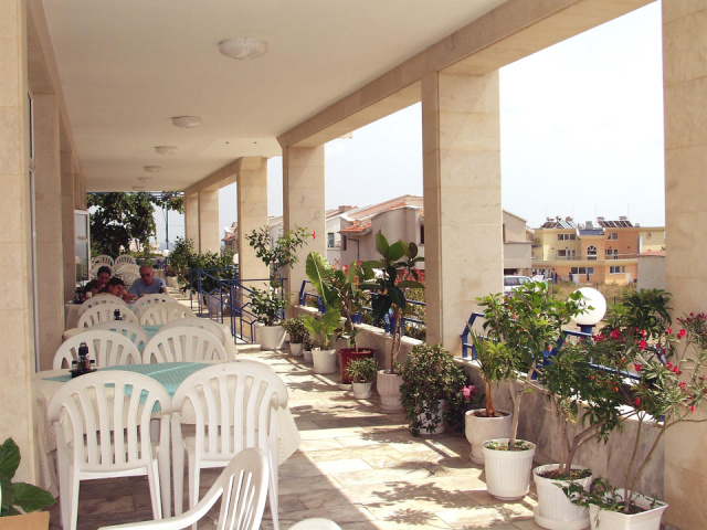
Larisa Hotel
