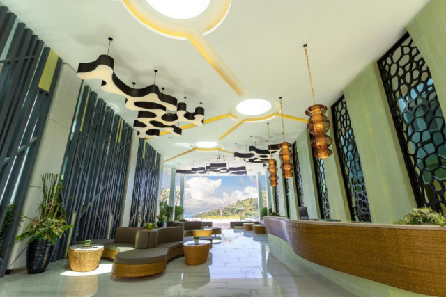 
Thaiföld - Phuket / Crest Resort & Pool Villas *****
