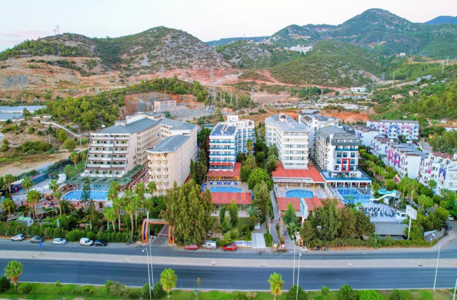 
Blue Fish Hotel
